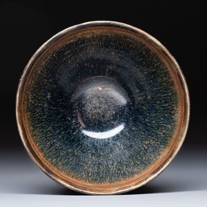 A Chinese Jian 'Hare Fur' tea bowl, Song — photo 1