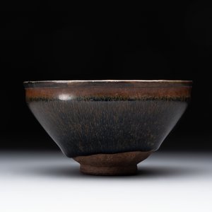 A Chinese Jian 'Hare Fur' tea bowl, Song — photo 3