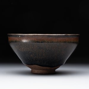 A Chinese Jian 'Hare Fur' tea bowl, Song — photo 4