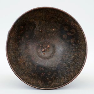 A Chinese jizhou glazed bowl, prob. Song Dynasty, 10/13th C. — photo 1