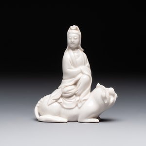 A Chinese 'jun' bowl and a Dehua blanc de Chine group with Guanyin, Ming/Qing — photo 2