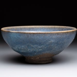 A Chinese 'jun' bowl, Yuan/Ming — photo 4