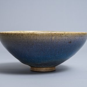 A Chinese 'jun' bowl, Yuan or Ming — photo 4