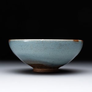 A Chinese 'jun' bowl, Yuan — photo 2