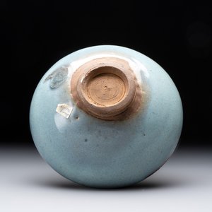 A Chinese 'jun' bowl, Yuan — photo 6
