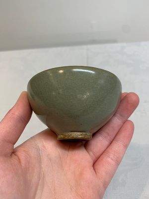 A Chinese 'jun' cup, Yuan/Ming — photo 2