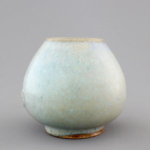 A Chinese jun glaze brush washer, Yuan Dynasty — photo 3