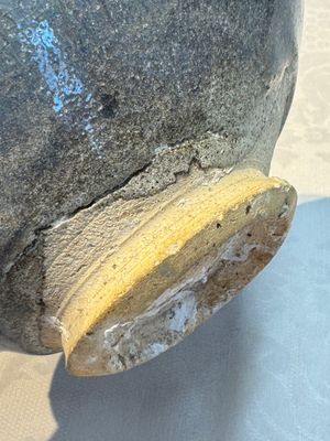 A Chinese Jun-type flambé-glazed tripod censer and a Junyao blue-glazed bowl, 19/20th C. — photo 13