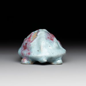 A Chinese jun-type purple-splashed model of a turtle, 17/18th C. — photo 5