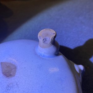A Chinese junyao tripod censer and a qingbai 'lotus' bowl, Song — 照片 17