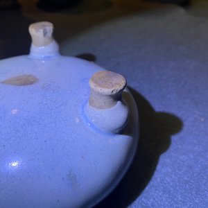 A Chinese junyao tripod censer and a qingbai 'lotus' bowl, Song — 照片 19