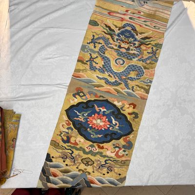 A Chinese kesi 'Deer, Crane and Dragon' panel — photo 20