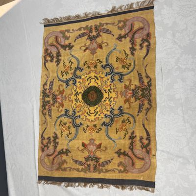 A Chinese kesi panel with floral design — photo 1