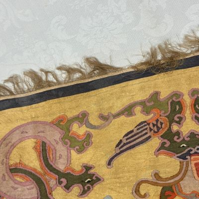 A Chinese kesi panel with floral design — photo 11