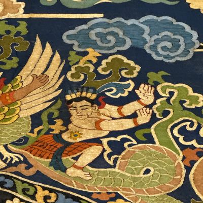 A Chinese kesi silk 'Bodhisattva Samantabhadra' thangka — 照片 23