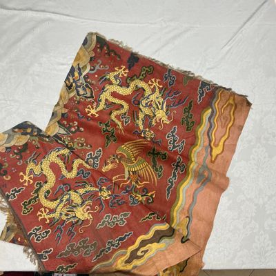 A Chinese kesi silk 'Dragons and Phoenixes' panel — photo 2