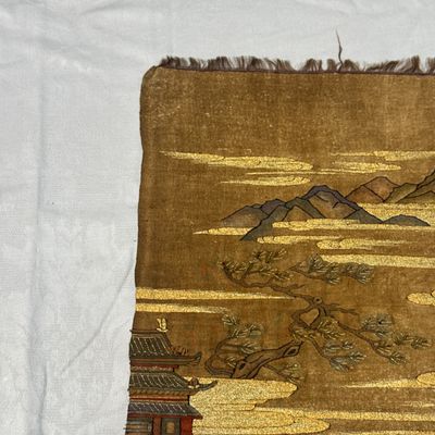 A Chinese kesi 'Yang Guifei 楊貴妃' panel — photo 5