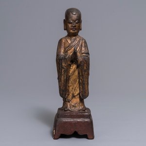 A Chinese lacquered and gilt bronze figure of Mahakasyapa, Ming — photo 1