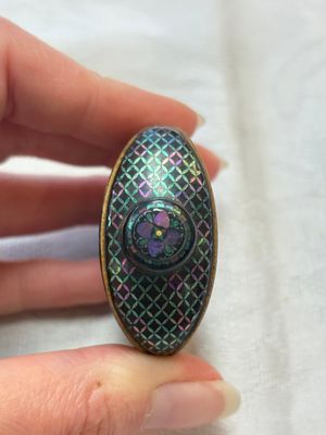 A Chinese lacquered and mother-of-pearl-inlaid 'Chang'e 嫦娥' snuff bottle, Qianlong mark and of the period — foto 5