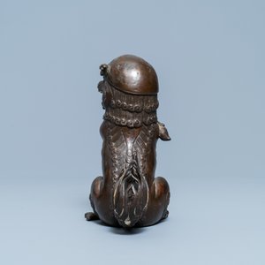 A Chinese lacquered bronze 'Buddhist lion' censer and cover, Ming — photo 4