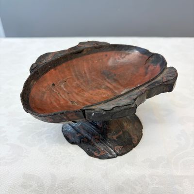 A Chinese lacquered stem cup with two handles — photo 1