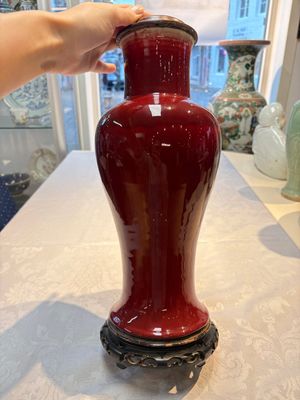 A Chinese langyao vase mounted as a lamp, 18th C. — photo 1