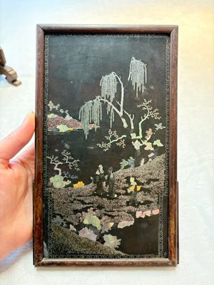 A Chinese laque burgauté and hongmu table screen, Qing — photo 5