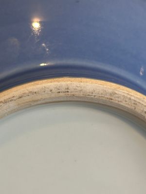 A Chinese lavender-blue-glazed bottle vase, 19/20th C. — photo 12