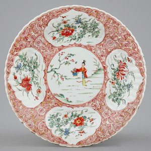 A Chinese lobed famille verte dish, Kangxi, 18th C. — 照片 1