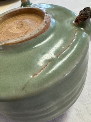 A Chinese Longquan celadon 'Bagua' tripod censer, Ming — foto 18
