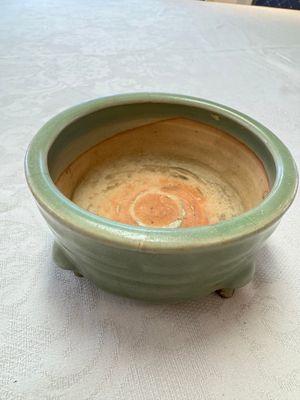 A Chinese Longquan celadon 'Bagua' tripod censer, Ming — foto 5
