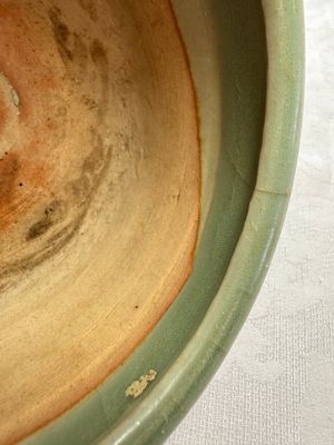 A Chinese Longquan celadon 'Bagua' tripod censer, Ming — foto 9