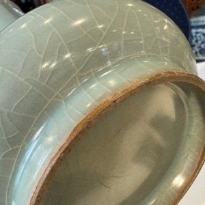 A Chinese Longquan celadon bottle vase, Song/Ming — photo 20