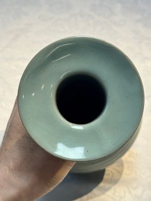 A Chinese Longquan celadon bottle vase, Song/Yuan — photo 7
