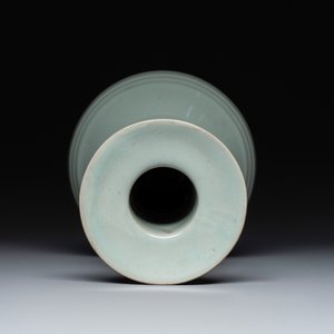 A Chinese Longquan celadon bottle vase, Song/Yuan — photo 6