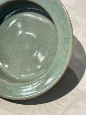 A Chinese Longquan celadon brush washer, Song or later — photo 13
