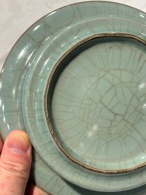 A Chinese Longquan celadon brush washer, Song or later — photo 10