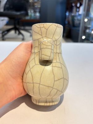 A Chinese Longquan celadon jar and a small Ge-type 'Hu' vase, Song and later — photo 11