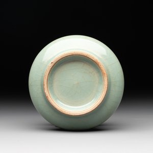 A Chinese Longquan celadon jardinière, zhadou, Song — photo 6