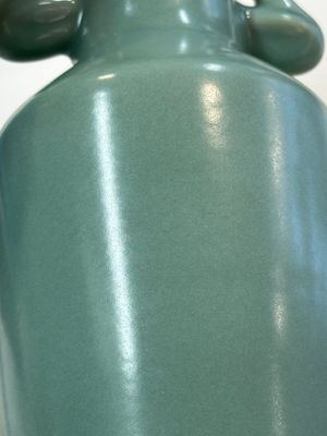 A Chinese Longquan celadon 'kinuta' vase, Song/Yuan — photo 11