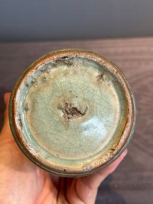 A Chinese Longquan celadon 'kinuta' vase, Yuan/Ming — photo 10