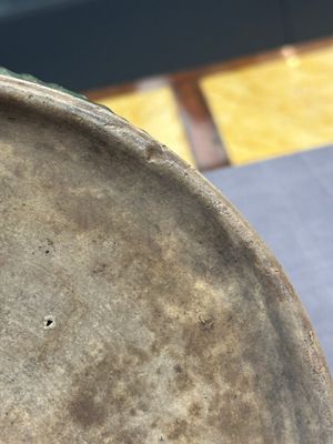 A Chinese Longquan celadon 'lotus' bowl and a large green-glazed Shiwan jar, Ming and later — photo 20