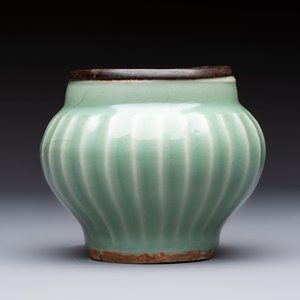 A Chinese Longquan celadon 'Lotus' jar with bronze mount, Song — photo 4