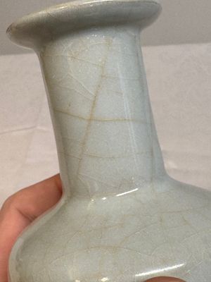 A Chinese Longquan celadon mallet-shaped vase, probably Southern Song — 照片 6