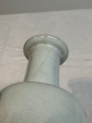 A Chinese Longquan celadon mallet-shaped vase, probably Southern Song — 照片 9