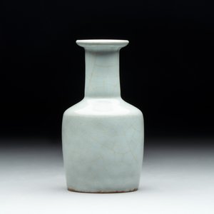 A Chinese Longquan celadon mallet-shaped vase, probably Southern Song — 照片 4