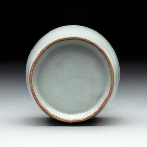 A Chinese Longquan celadon mallet-shaped vase, probably Southern Song — 照片 6