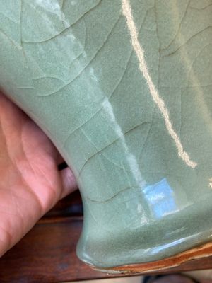 A Chinese Longquan celadon 'meiping' vase, Ming — 照片 15