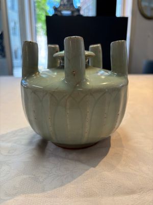 A Chinese Longquan celadon quintuple-tube vase, Yuan — photo 2