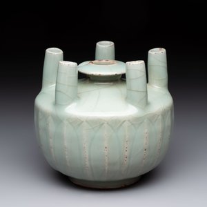 A Chinese Longquan celadon quintuple-tube vase, Yuan — photo 2